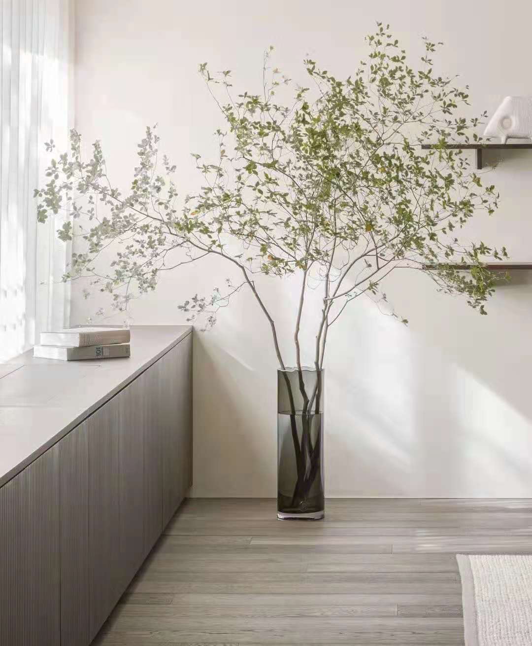 對(duì)自然材料的使用和柔和的調(diào)色板的共同信念是項(xiàng)目的基礎(chǔ)，注重觸覺(jué)、柔軟和永恒的品質(zhì)。 (8).jpg